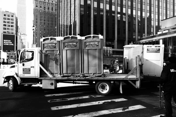 Best Portable toilet rental cost  in Livonia, LA